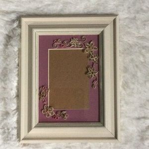 Quilled Wood Picture Frame NWOT